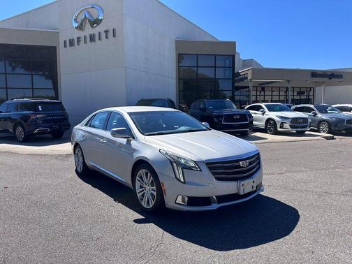 2018 Cadillac XTS Luxury