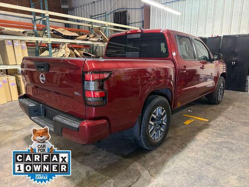 Cardinal Red Metallic Tricoat 2024 Nissan Frontier SL