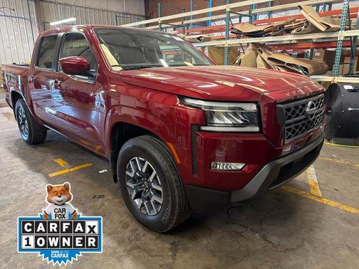 Cardinal Red Metallic Tricoat 2024 Nissan Frontier SL