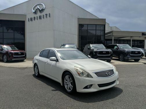 2013 INFINITI G37 Journey