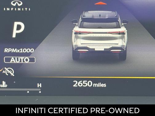 Radiant White 2026 INFINITI QX60 SPORT AWD