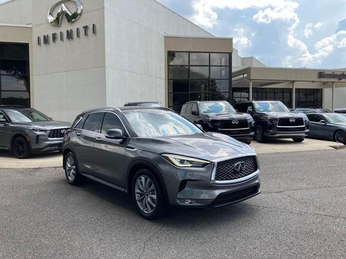 2021 INFINITI QX50 LUXE