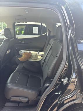 Ebony Twilight Metallic 2023 GMC Acadia AWD SLT