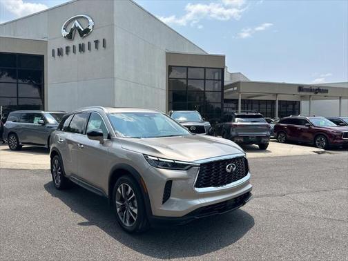 2025 INFINITI QX60 Luxe