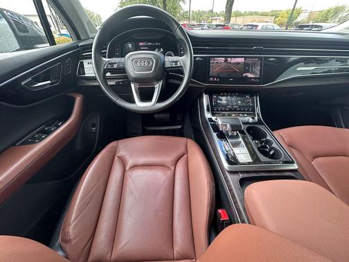 2021 Audi Q7 55 Prestige