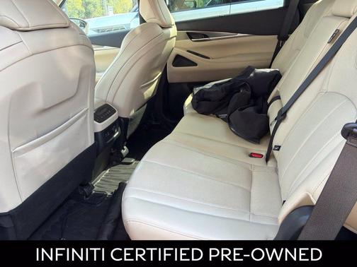 Warm Titanium 2024 INFINITI QX60 Luxe