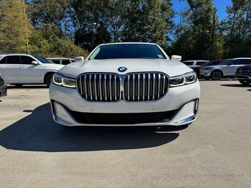 2020 BMW 740 740i
