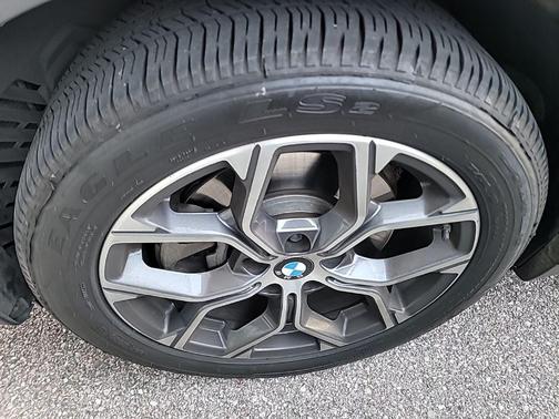 Jet Black 2020 BMW X1 sDrive28i