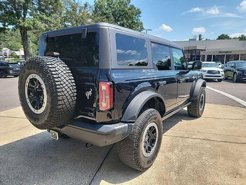 Shadow Black 2023 Ford Bronco Badlands