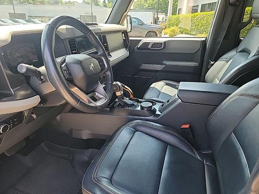 Shadow Black 2023 Ford Bronco Badlands