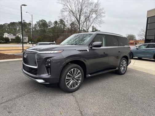 2025 INFINITI QX80 Luxe