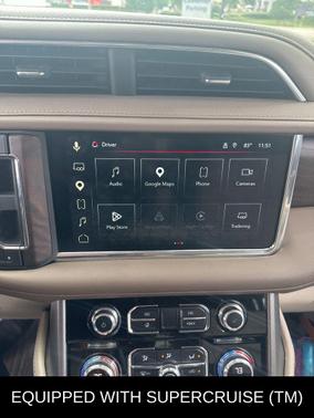 White Frost Tricoat 2023 GMC Yukon XL Denali