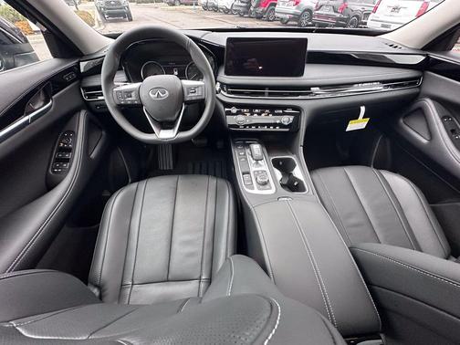 2025 INFINITI QX60 Pure