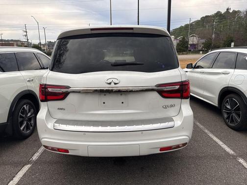 2024 INFINITI QX80 SENSORY AWD