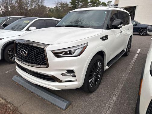2024 INFINITI QX80 SENSORY AWD