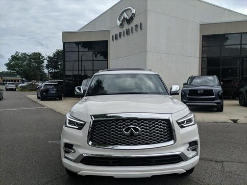 2022 INFINITI QX80 SENSORY