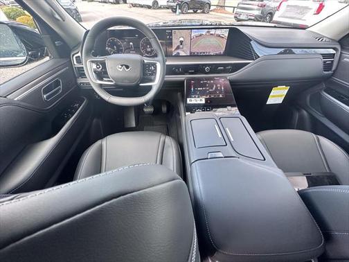 2025 INFINITI QX80 PURE