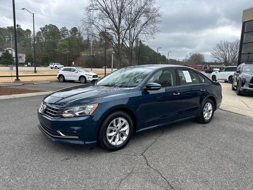 2018 Volkswagen Passat 2.0T S