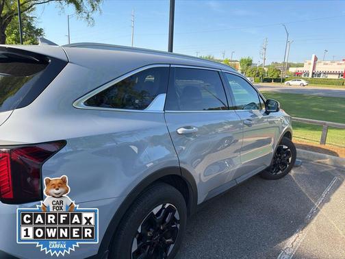 Wolf Gray 2025 Kia Sorento S