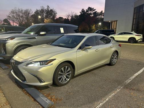 2020 Lexus ES 350 Base