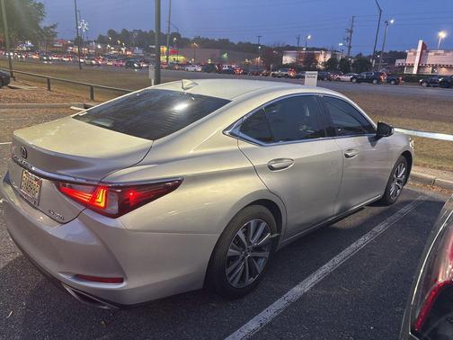 2020 Lexus ES 350 Base