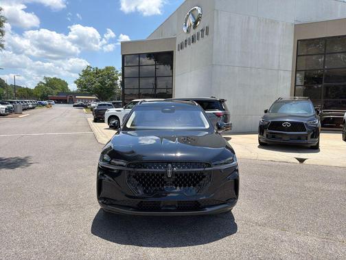 Infinite Black Metallic Clearcoat 2024 Lincoln Nautilus Black Label