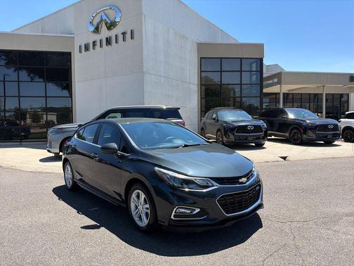 Graphite Metallic 2017 Chevrolet Cruze LT