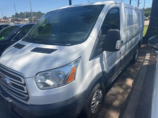 Oxford White 2015 Ford Transit-250 Base
