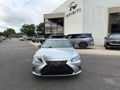 Iridium 2023 Lexus ES 350 Base