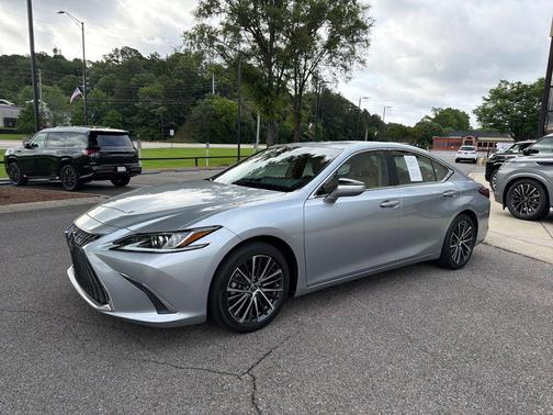 Iridium 2023 Lexus ES 350 Base
