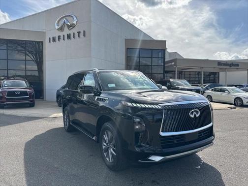2025 INFINITI QX80 PURE