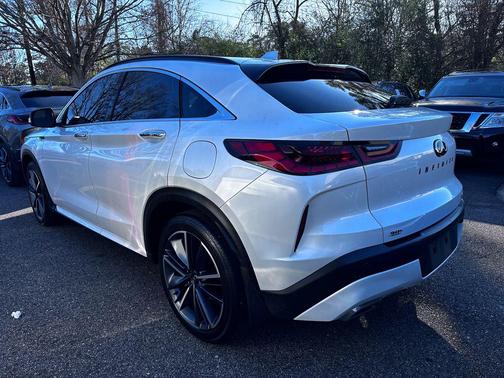 2024 INFINITI QX55 LUXE