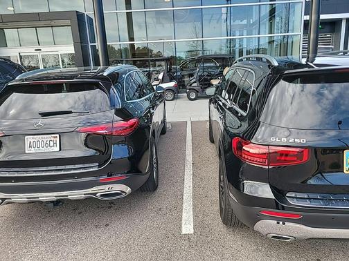 2025 Mercedes-Benz GLB 250 4MATIC