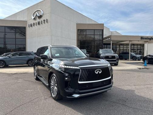 2025 INFINITI QX80 Luxe