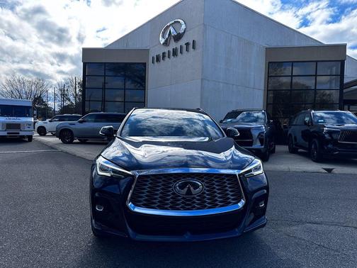 2022 INFINITI QX55 LUXE