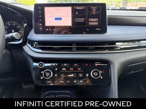 Radiant White 2026 INFINITI QX60 SPORT AWD