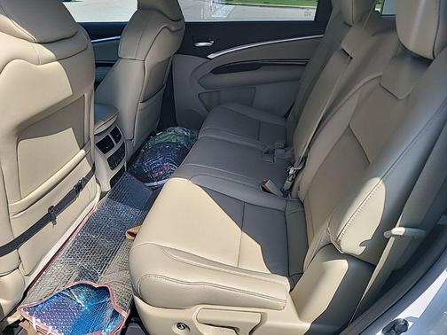 White Diamond Pearl 2018 Acura MDX 3.5L