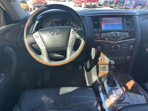 2016 INFINITI QX80 Base