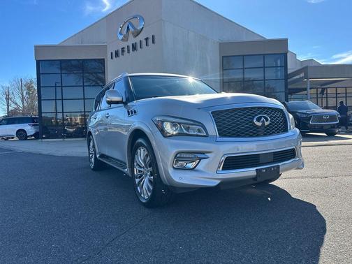2016 INFINITI QX80 Base