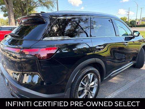 Mineral Black 2024 INFINITI QX60 Luxe
