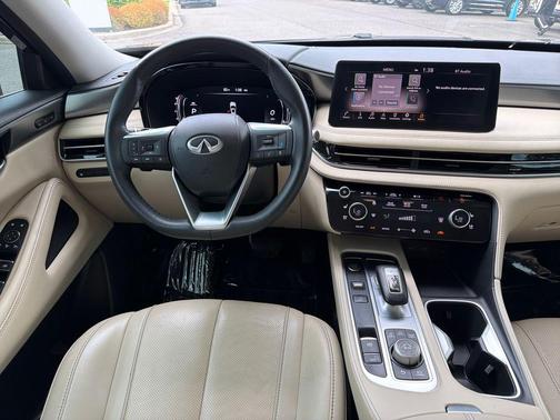 Mineral Black 2023 INFINITI QX60 Luxe