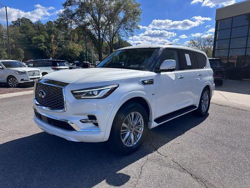 2019 INFINITI QX80 Luxe