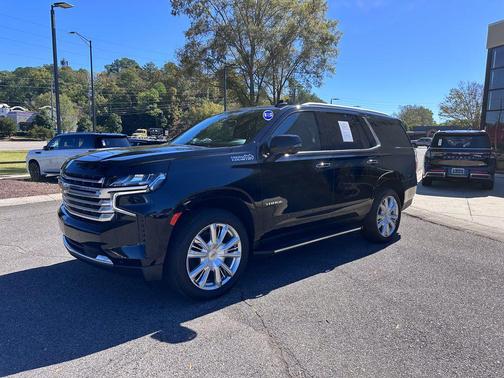 2022 Chevrolet Tahoe 4WD High Country