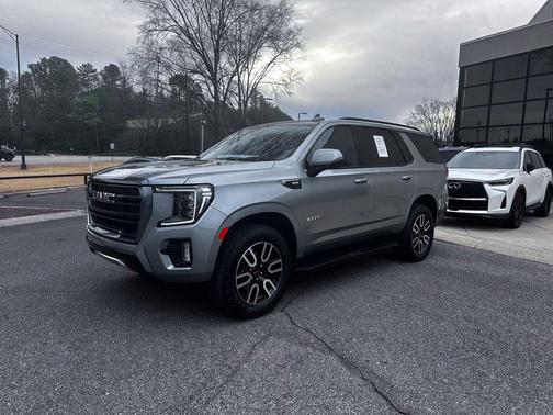 2024 GMC Yukon 4WD AT4