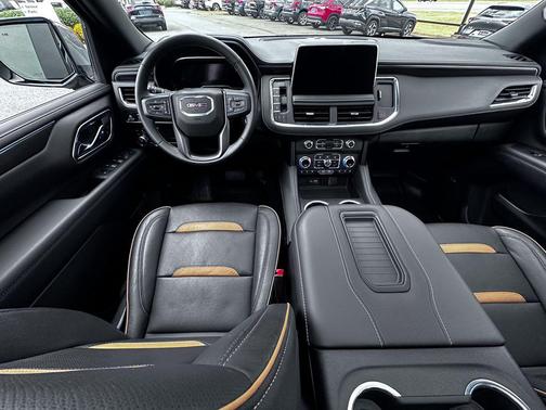2024 GMC Yukon 4WD AT4