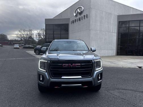 2024 GMC Yukon 4WD AT4