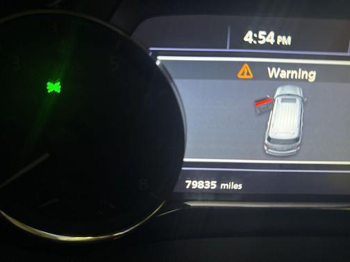 2021 INFINITI QX80 Luxe