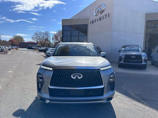 2025 INFINITI QX80 SENSORY AWD