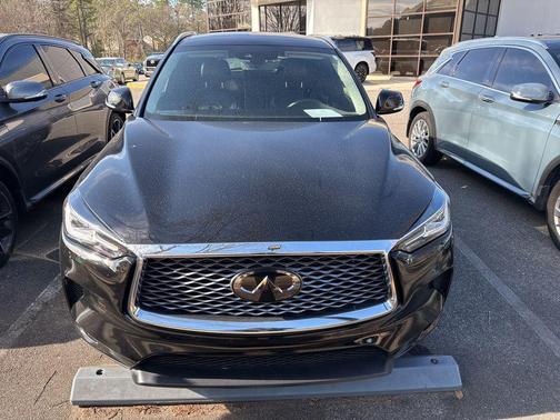 2023 INFINITI QX50 LUXE