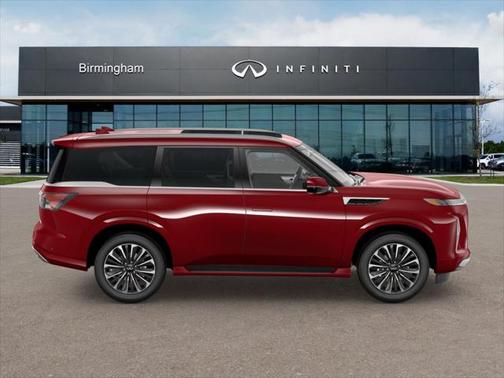 2025 INFINITI QX80 Luxe